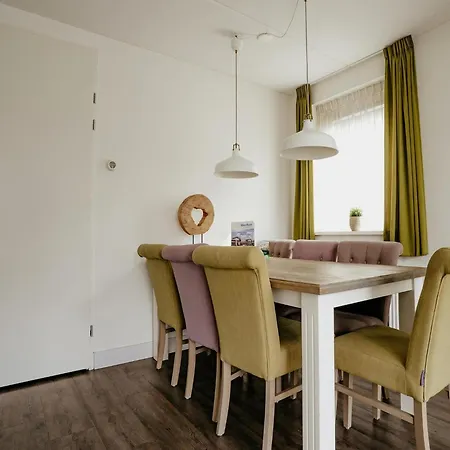 In Netherlands Near Amsterdam Апартаменты *